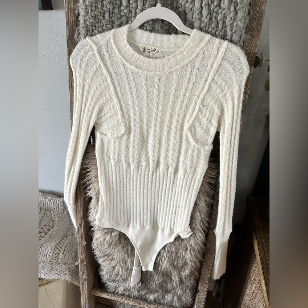 Free People Ivory Cable Knit Sweater
